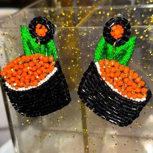 🍣 Everyone needs at least one pair of sushi Earrings 🍱🍣